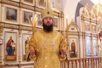 35-Преосвященный епископ Амфилохий совершил Воскресную литургию в соборе Андрея Первозванного г.Усть-Каменогорска