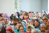 7-День памяти святителя Николая Мирликийского и принесение Пояса Богородицы молитвенно почтили в Усть-Каменогорске