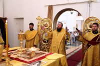 15-Служение епископа Амфилохия в Неделю всех святых в земле Русской просиявших