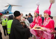 6-Верующие Семипалатинска поклоняются Поясу Богоматери