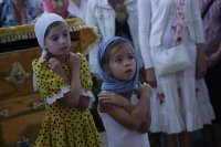 10-В воскресный день епископ Амфилохий совершил Божественную Литургию в кафедральном соборе