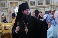 19-В воскресный день епископ Амфилохий совершил Божественную Литургию в кафедральном соборе