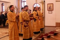 3-В неделю святых праотец Управляющий Усть-Каменогорской епархией совершил Литургию в Андреевском кафедральном соборе