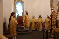 19-В неделю святых праотец Управляющий Усть-Каменогорской епархией совершил Литургию в Андреевском кафедральном соборе