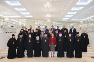 Епископ Усть-Каменогорский и Семипалатинский Амфилохий принял участие в приеме, который дал аким Алма-Аты в честь участников торжеств, посвященных 700-летию со дня рождения преподобного Сергия Радонежского