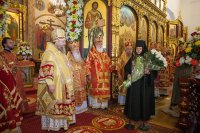 42-Преосвященный епископ Амфилохий принял участие в празднованиях в честь небесных покровительниц Семиречья и преподобного Сергия Радонежского в Алма-Ате