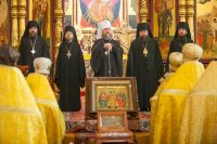 23-Епископ Амфилохий сослужил Главе Православной Церкви Казахстана за воскресной Литургией в Вознесенском соборе Алма-Аты. Завершение XVI Филаретовских образовательных чтений