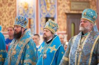 7-Управляющий Усть-Каменогорской и Семипалатинской епархией сослужил Главе Православной Церкви Казахстана за Божественной литургией в Успенском соборе Астаны
