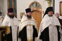 11-Епископ Амфилохий совершил в Андреевском кафедральном соборе Усть-Каменогорска молебное пение на новолетие