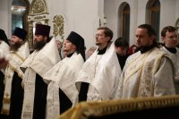 14-Епископ Амфилохий совершил в Андреевском кафедральном соборе Усть-Каменогорска молебное пение на новолетие