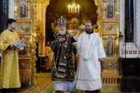 28-В шестую годовщину интронизации Святейшего Патриарха Кирилла епископ Амфилохий принял участие в Божественной литургии в Храме Христа Спасителя в Москве