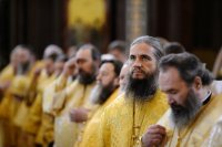31-В шестую годовщину интронизации Святейшего Патриарха Кирилла епископ Амфилохий принял участие в Божественной литургии в Храме Христа Спасителя в Москве