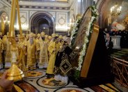 35-В шестую годовщину интронизации Святейшего Патриарха Кирилла епископ Амфилохий принял участие в Божественной литургии в Храме Христа Спасителя в Москве