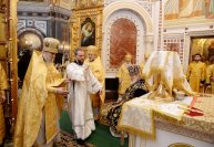 60-В шестую годовщину интронизации Святейшего Патриарха Кирилла епископ Амфилохий принял участие в Божественной литургии в Храме Христа Спасителя в Москве