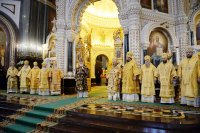 67-В шестую годовщину интронизации Святейшего Патриарха Кирилла епископ Амфилохий принял участие в Божественной литургии в Храме Христа Спасителя в Москве