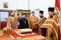 2-В канун недели о расслабленном Епископ Амфилохий совершил всенощное бдение в Андреевском кафедральном соборе Усть-Каменогорска