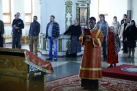 3-В канун недели о расслабленном Епископ Амфилохий совершил всенощное бдение в Андреевском кафедральном соборе Усть-Каменогорска