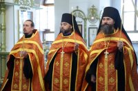 8-В канун недели о расслабленном Епископ Амфилохий совершил всенощное бдение в Андреевском кафедральном соборе Усть-Каменогорска