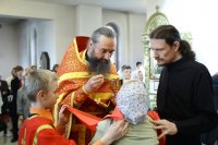 30-В неделю «о расслабленном» Преосвященный епископ Амфилохий совершил Литургию в Андреевском кафедральном соборе Усть-Каменогорска
