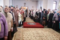 30-В Неделю святых отец и день памяти великомученицы Анастасии Узорешительницы Преосвященный епископ Амфилохий совершил Божественную литургию в Андреевском соборе Усть-Каменогорска