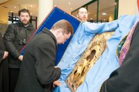 8-Епископ Амфилохий принял участие во встрече всероссийской православной святыни – чудотворной Феодоровской иконы Божией Матери в Алма-Ате