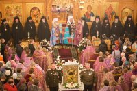 27-Епископ Амфилохий принял участие во встрече всероссийской православной святыни – чудотворной Феодоровской иконы Божией Матери в Алма-Ате