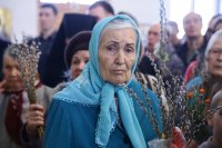 19-Епископ Амфилохий совершил всенощное бдение в канун праздника Входа Господня в Иерусалим