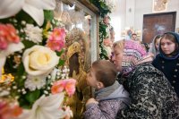 1-Управляющий Усть-Каменогорской епархией сослужил Предстоятелям  Казахстанского и Среднеазиатского Митрополичьих округов за праздничной Литургией по случаю принесения чудотворной Феодоровской иконы Пресвятой Богородицы