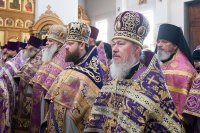 5-Управляющий Усть-Каменогорской епархией сослужил Предстоятелям  Казахстанского и Среднеазиатского Митрополичьих округов за праздничной Литургией по случаю принесения чудотворной Феодоровской иконы Пресвятой Богородицы