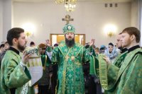 10-В Усть-Каменогорске молитвенно отметили праздник Входа Господня в Иерусалим