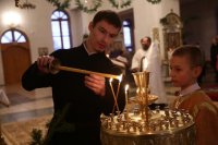 4-В Рождественский сочельник епископ Усть-Каменогорский и Семипалатинский Амфилохий совершил Литургию святителя Василия Великого в главном храме столицы Рудного Алтая