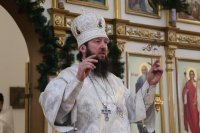 18-В Рождественский сочельник епископ Усть-Каменогорский и Семипалатинский Амфилохий совершил Литургию святителя Василия Великого в главном храме столицы Рудного Алтая