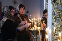 20-В Рождественский сочельник епископ Усть-Каменогорский и Семипалатинский Амфилохий совершил Литургию святителя Василия Великого в главном храме столицы Рудного Алтая