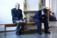 23-В Рождественский сочельник епископ Усть-Каменогорский и Семипалатинский Амфилохий совершил Литургию святителя Василия Великого в главном храме столицы Рудного Алтая