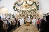 28-В Рождественский сочельник епископ Усть-Каменогорский и Семипалатинский Амфилохий совершил Литургию святителя Василия Великого в главном храме столицы Рудного Алтая