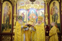 2-День памяти святителя Амфилохия Иконийского в Алма-Ате. Верующие Южной столицы Казахстана поклонились части Ризы Господней и мощам святого князя Александра Невского