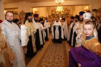 2-В праздник Рождества Христова епископ Амфилохий совершил великую вечерню в Андреевском соборе столицы Рудного Алтая