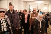 5-В праздник Рождества Христова епископ Амфилохий совершил великую вечерню в Андреевском соборе столицы Рудного Алтая