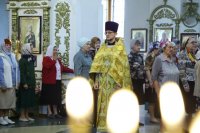 12-В день Всех святых Епископ Амфилохий совершил в Андреевском кафедральном соборе Божественную литургию
