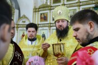 30-В день Всех святых Епископ Амфилохий совершил в Андреевском кафедральном соборе Божественную литургию