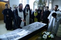 43-В день Всех святых Епископ Амфилохий совершил в Андреевском кафедральном соборе Божественную литургию