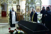 44-В день Всех святых Епископ Амфилохий совершил в Андреевском кафедральном соборе Божественную литургию