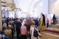 28-В праздник Собора новомучеников и исповедников Церкви Русской епископ Амфилохий совершил Литургию в Андреевском соборе в Усть-Каменогорске