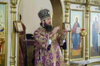 22-В неделю 2-ю Великого поста епископ Амфилохий совершил Литургию в Андреевском соборе Усть-Каменогорска