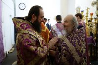 24-В неделю 2-ю Великого поста епископ Амфилохий совершил Литургию в Андреевском соборе Усть-Каменогорска