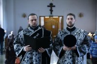 7-В Великую среду епископ Амфилохий совершил последнюю в нынешнем году Литургию Преждеосвященных Даров