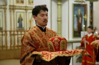 7-В день Победы епископ Амфилохий совершил ночную Литургию и поминовение павших  в Андреевском соборе Усть-Каменогорска