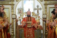 18-В день Победы епископ Амфилохий совершил ночную Литургию и поминовение павших  в Андреевском соборе Усть-Каменогорска