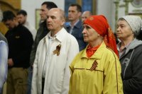 30-В день Победы епископ Амфилохий совершил ночную Литургию и поминовение павших  в Андреевском соборе Усть-Каменогорска