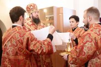 12-Во второй день святок епископ Амфилохий совершил Литургию в Стефаниевском храме села Предгорное